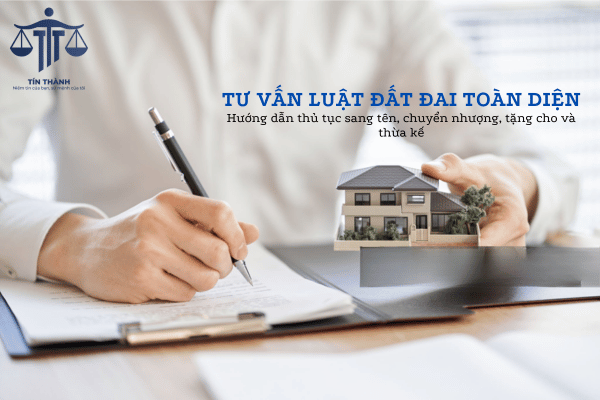 Luật sư tư vấn luật đất đai cho khách hàng về thủ tục sang tên sổ đỏ